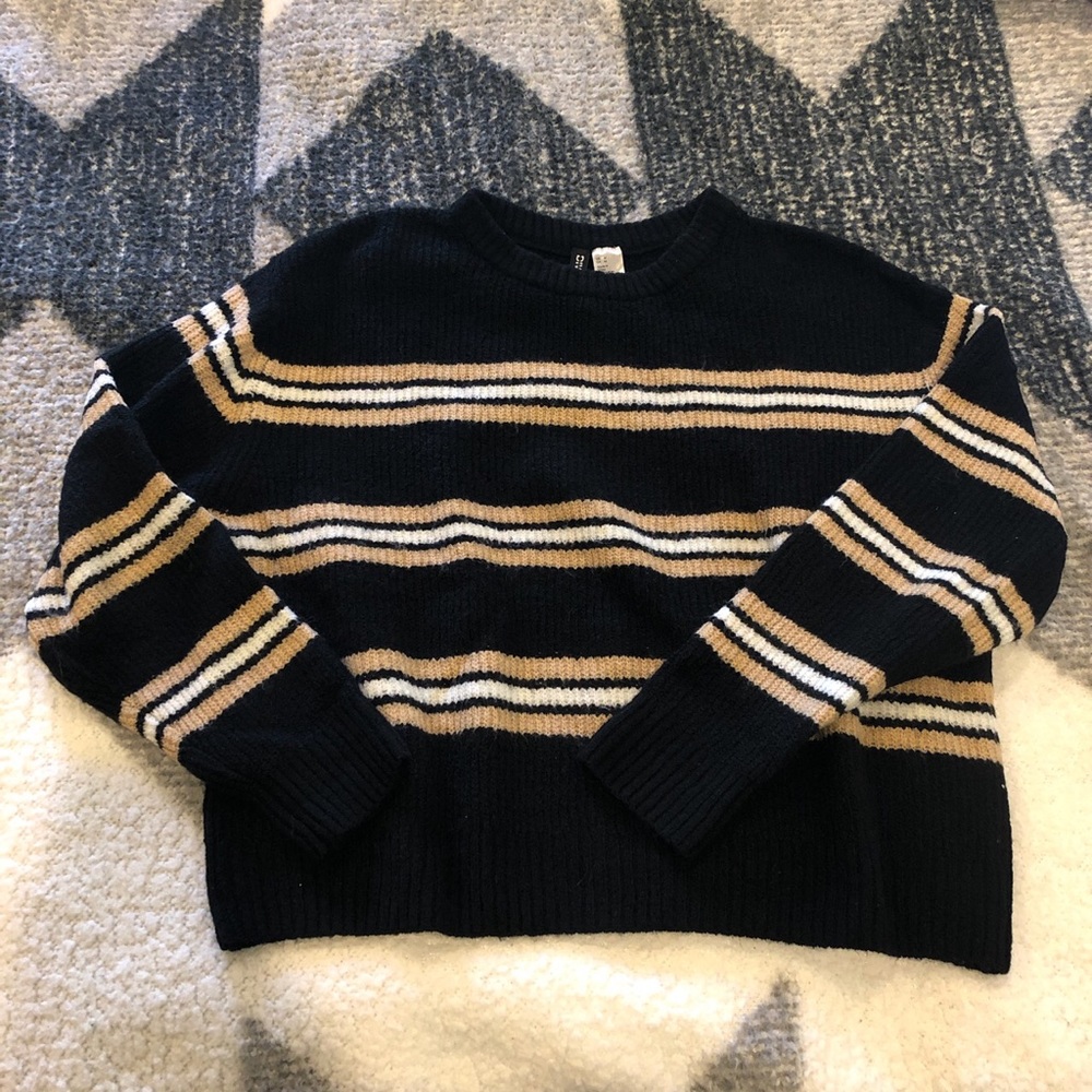 striped H&M sweater